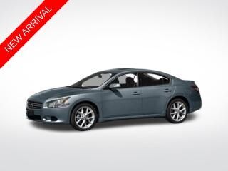 Nissan Maxima