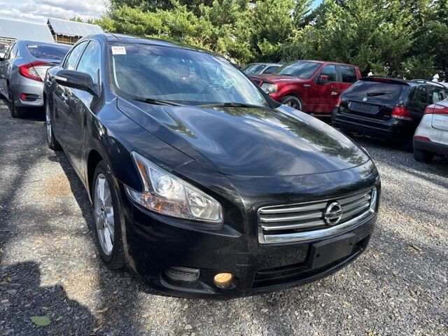 Nissan Maxima