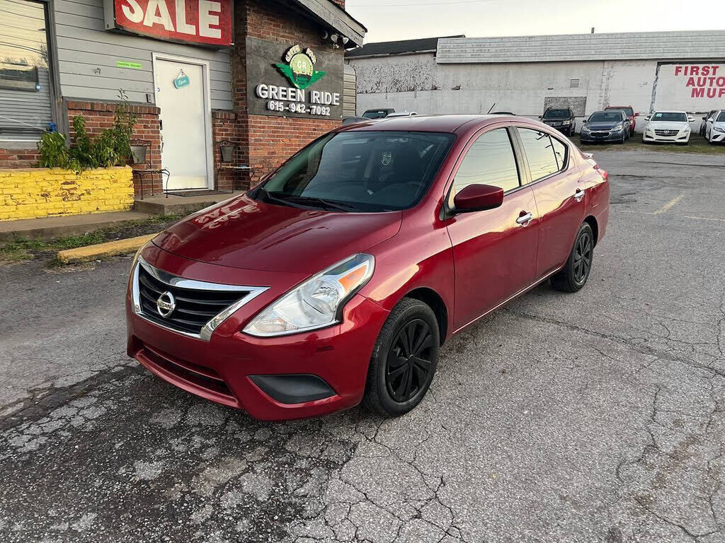 2019 NISSAN Versa