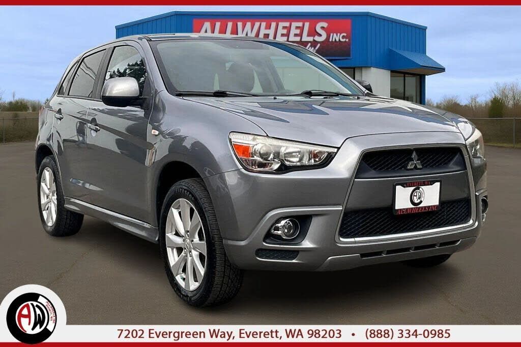 Mitsubishi Outlander Sport