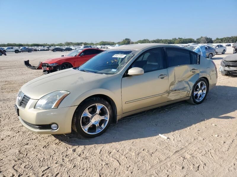 Nissan Maxima