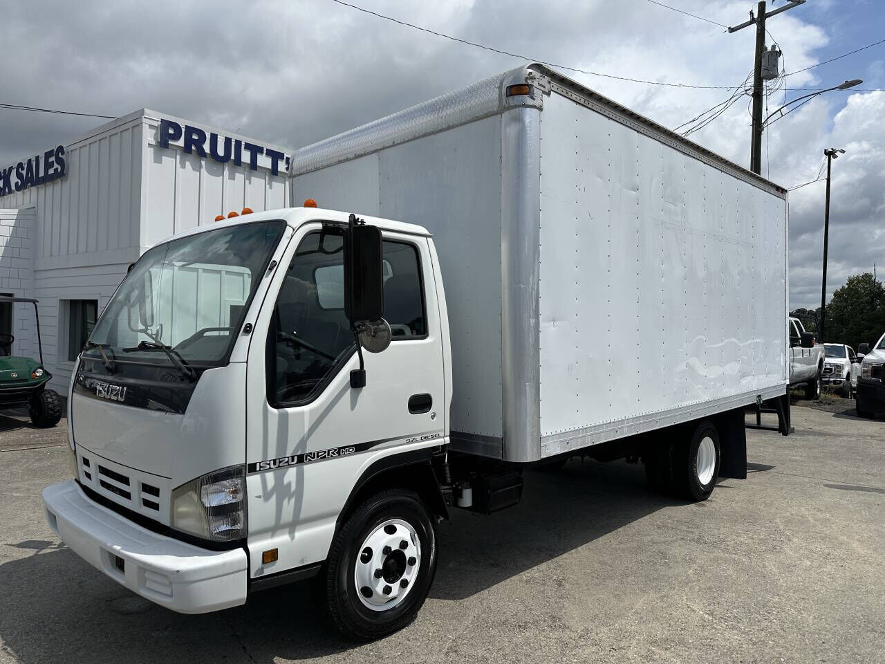 2007 ISUZU NPR