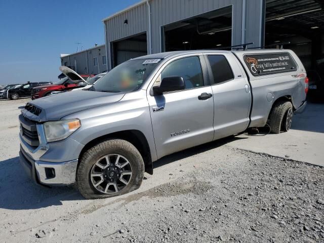 Toyota Tundra