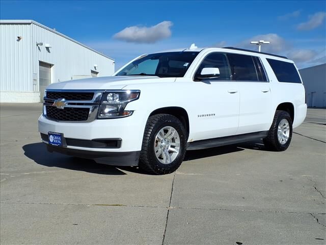 2018 CHEVROLET Suburban