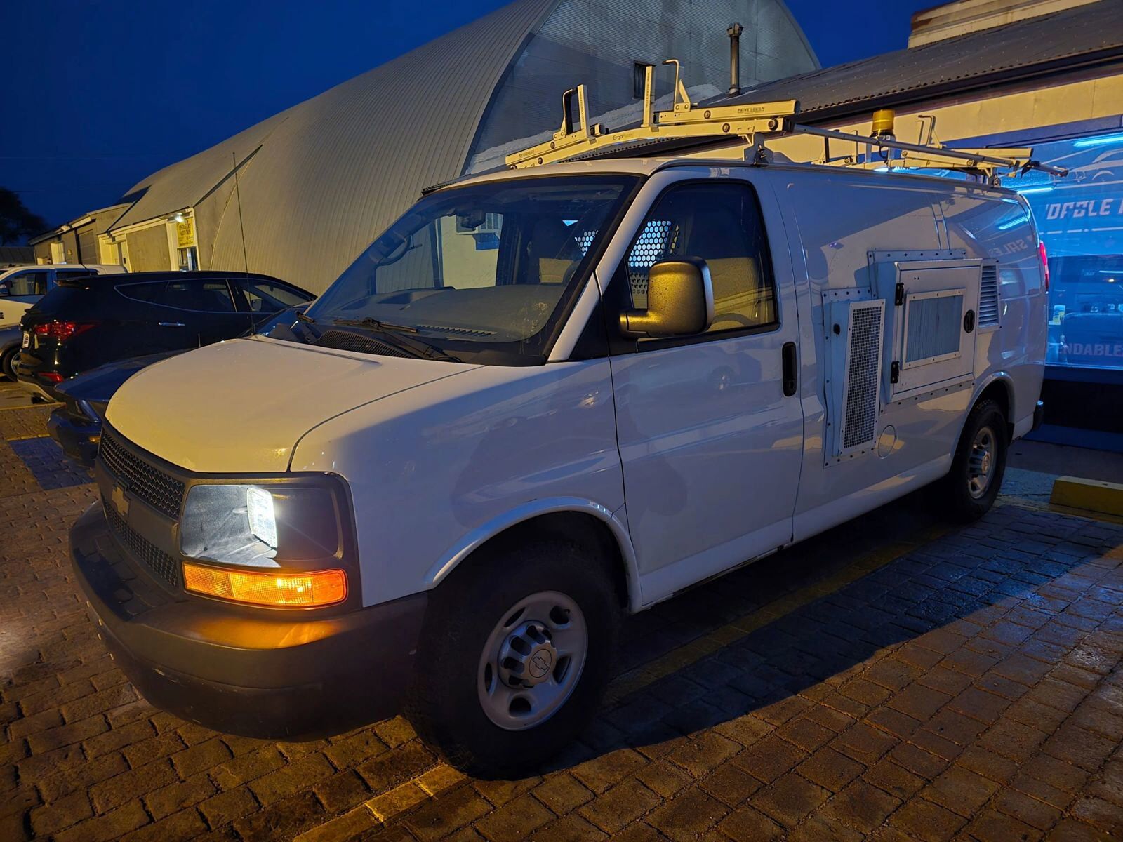 2014 CHEVROLET Express