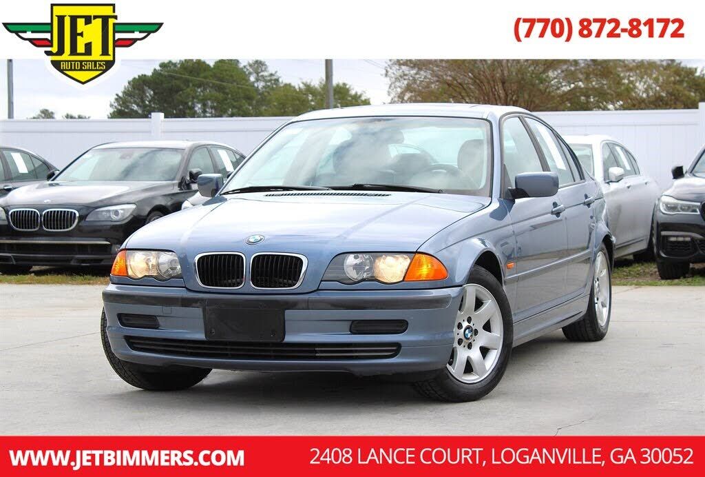 BMW 323i