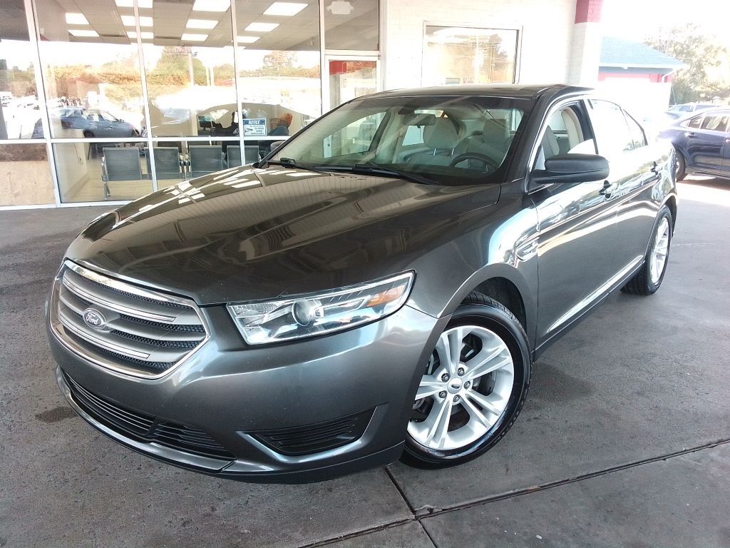 2018 FORD Taurus