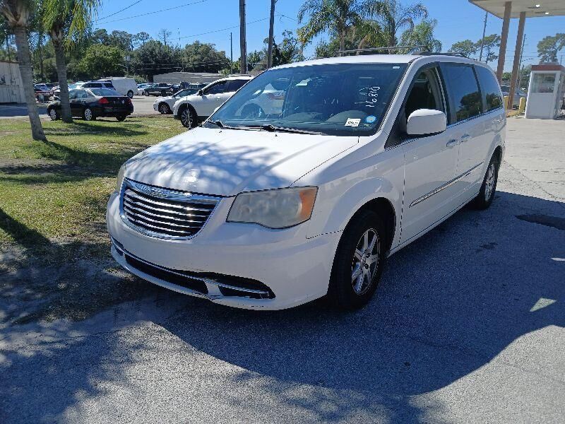Chrysler Town and Country