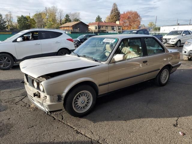 BMW 325iS