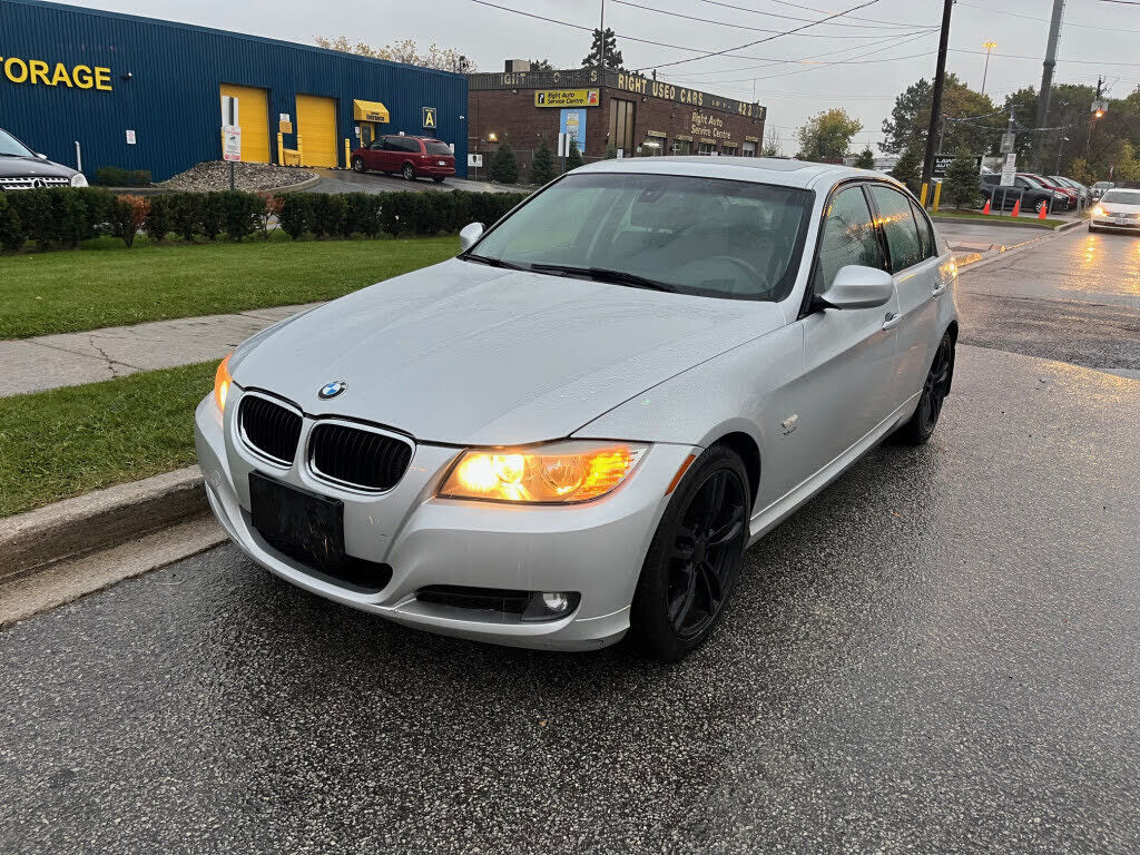 BMW 328i
