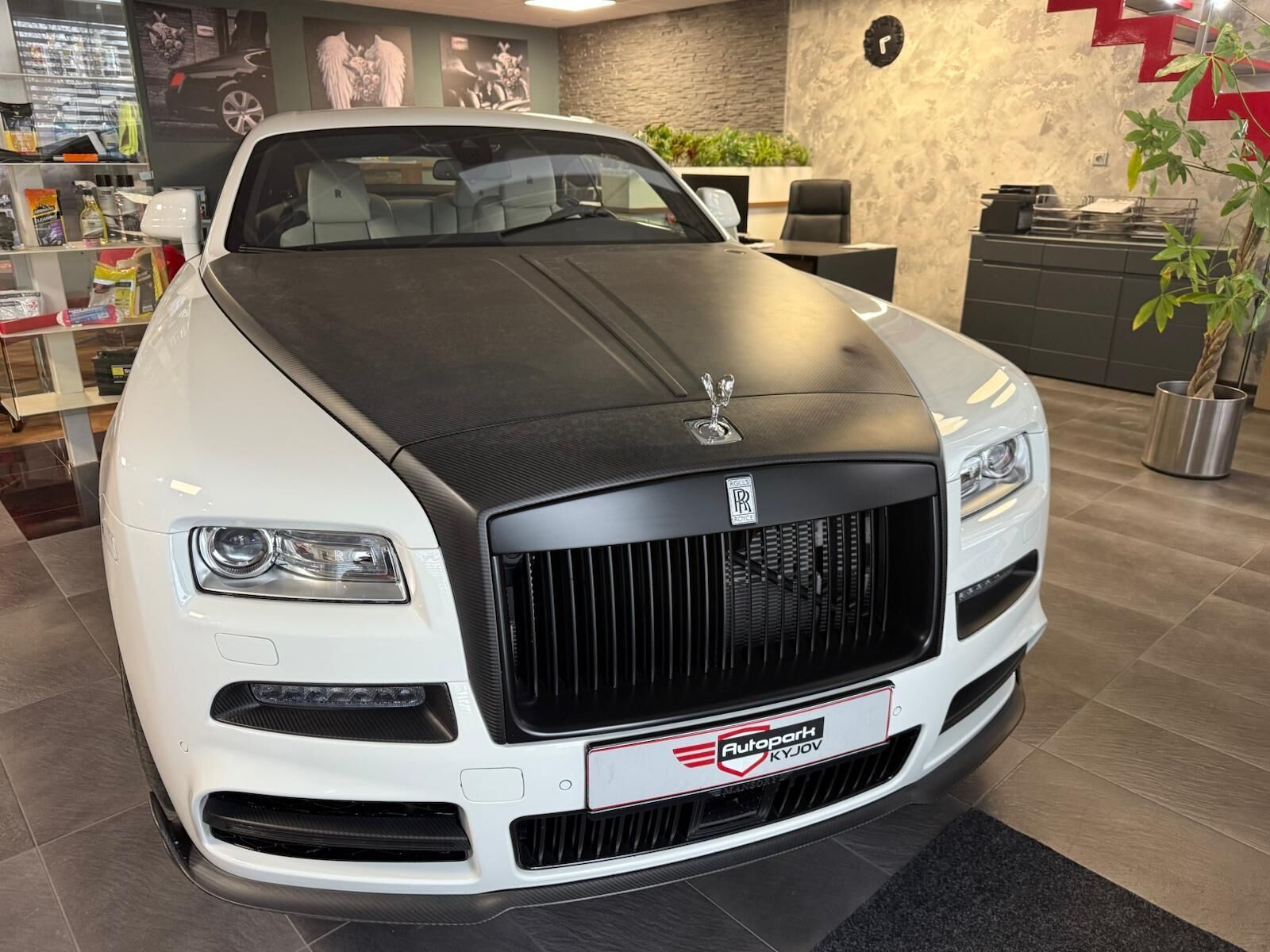 Rolls-Royce Wraith