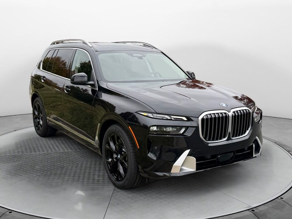 2026 BMW X7