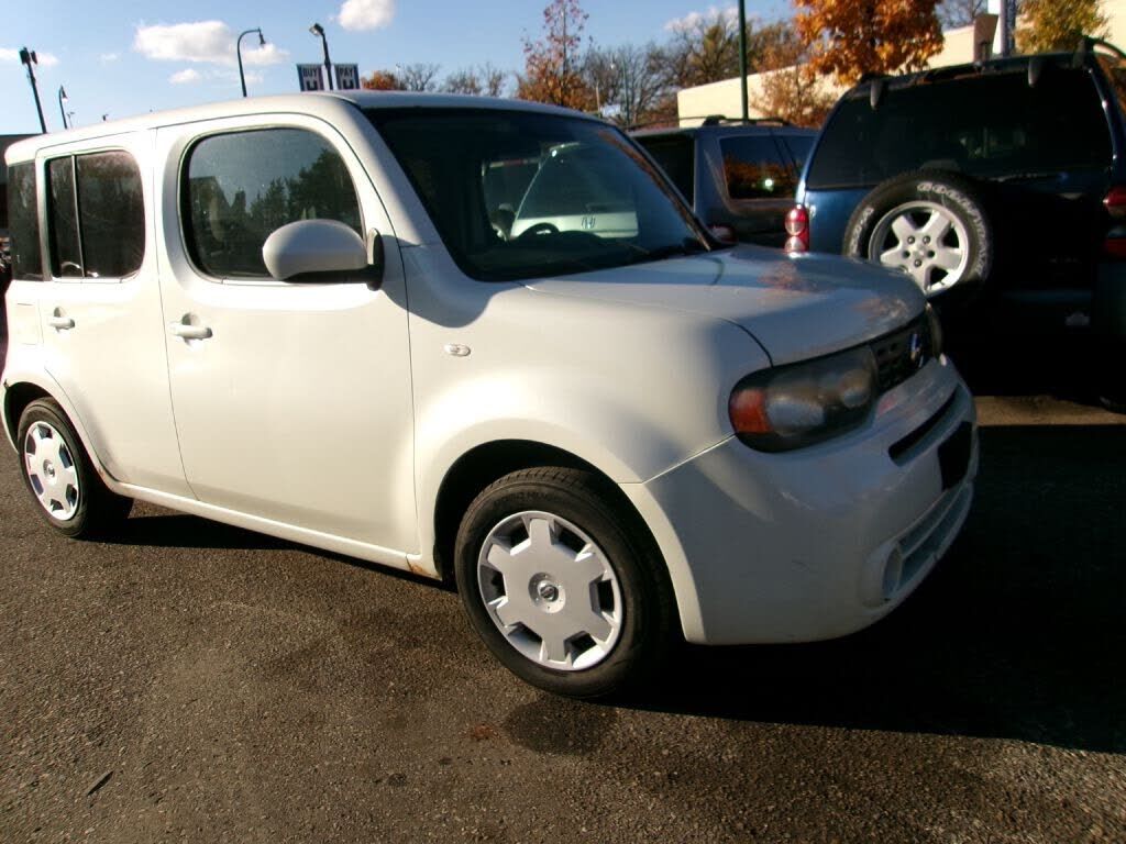 2010 NISSAN Cube