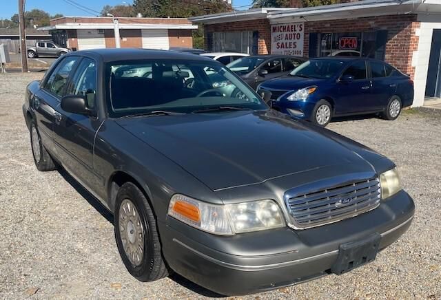 Ford Crown Victoria
