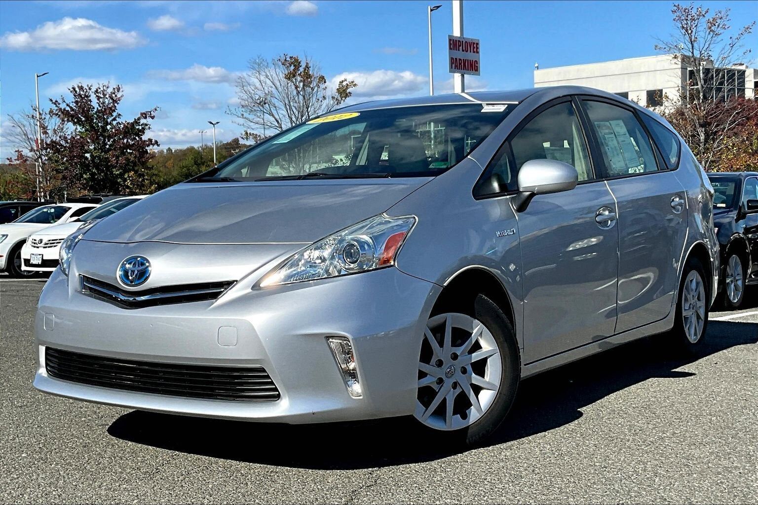 Toyota Prius V