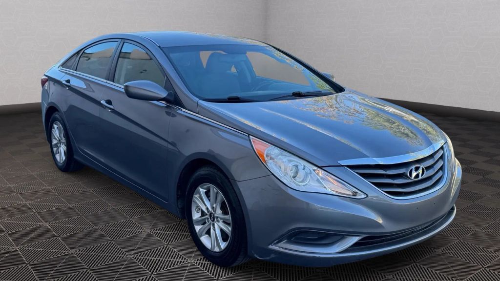 2013 HYUNDAI Sonata