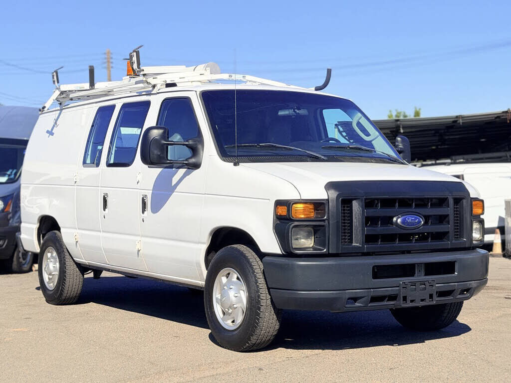 2011 FORD E-250