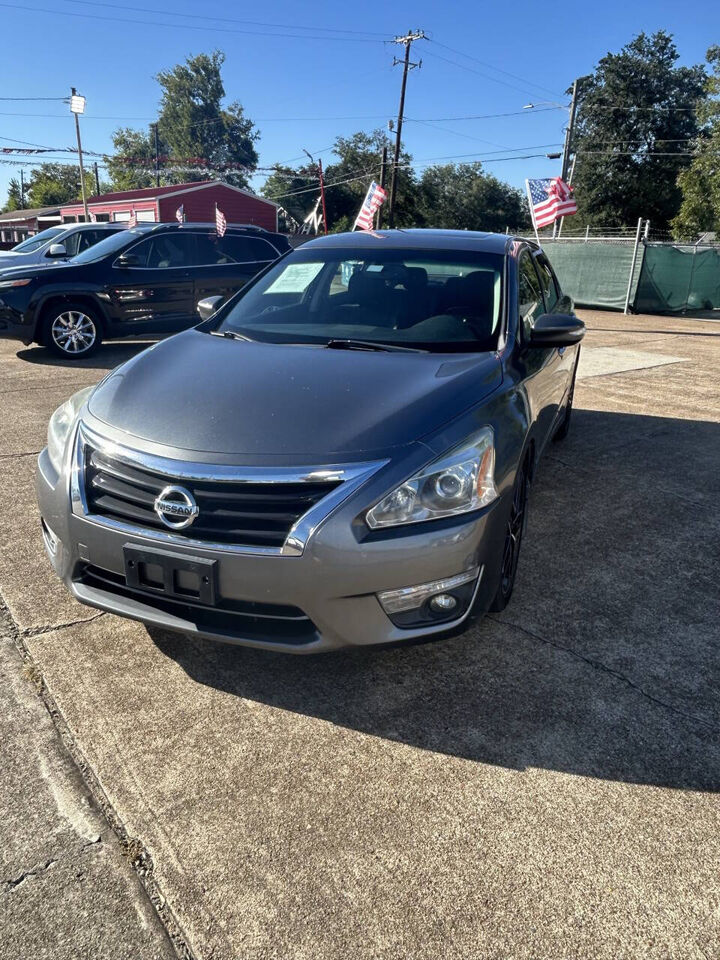Nissan Altima