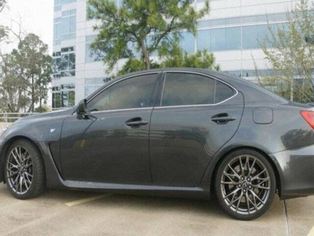 Lexus IS