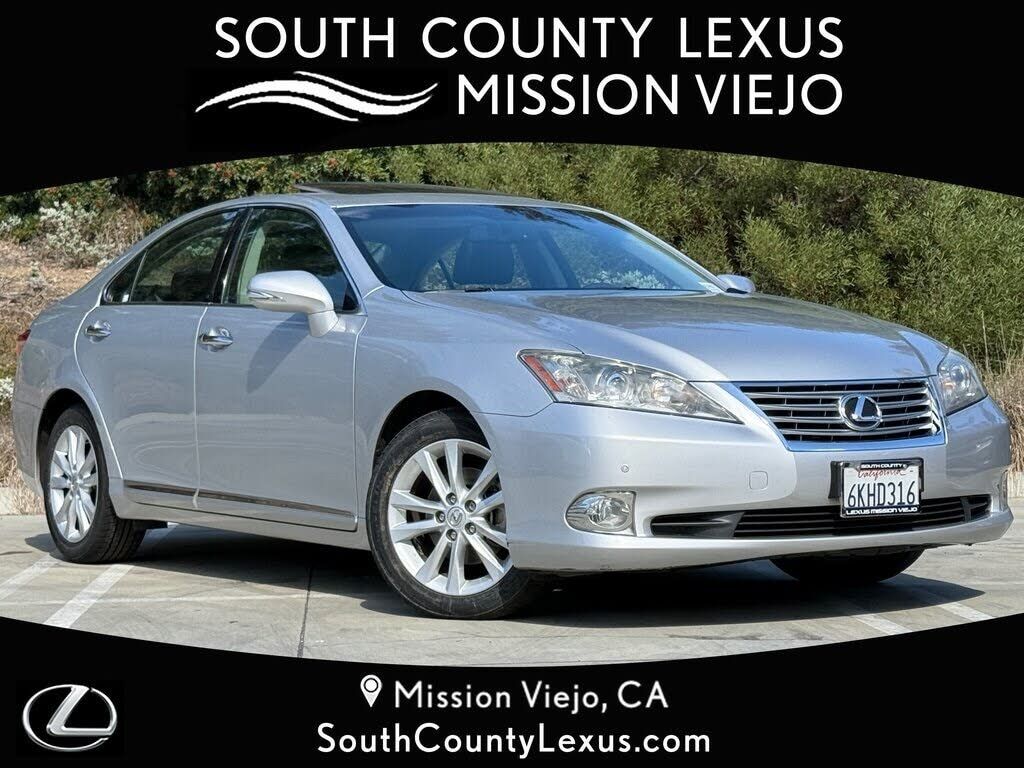 Lexus ES