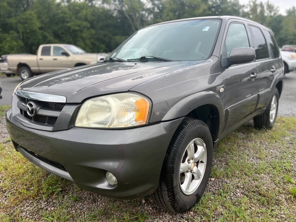 Mazda Tribute