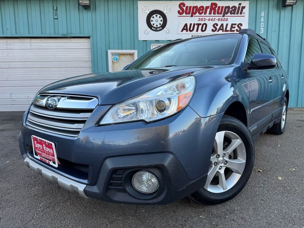 2013 SUBARU Outback