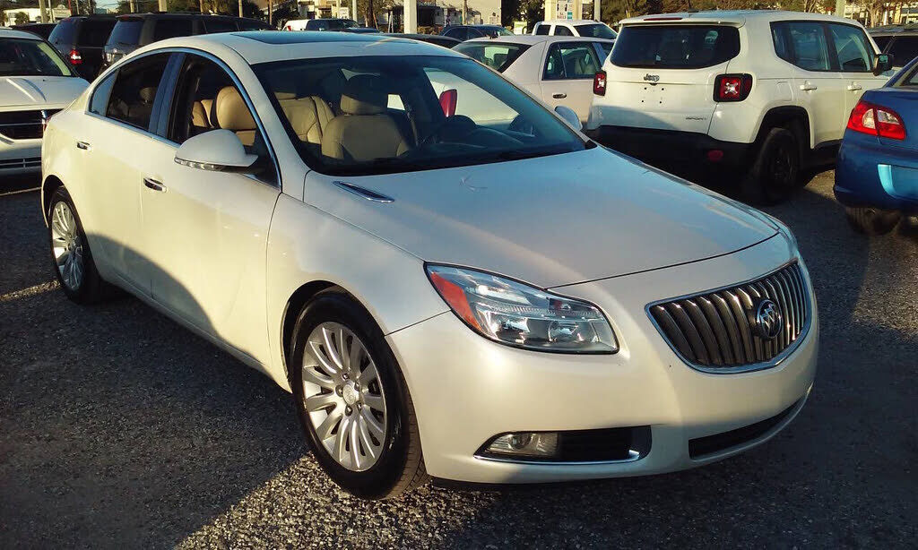 2013 BUICK Regal