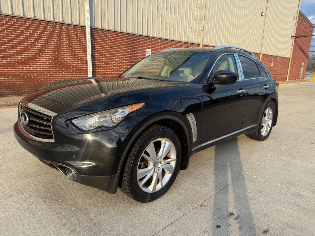 Infiniti FX35