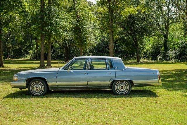 Cadillac Brougham