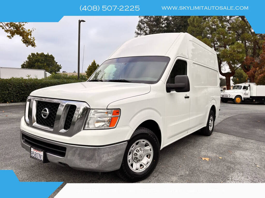 Nissan NV