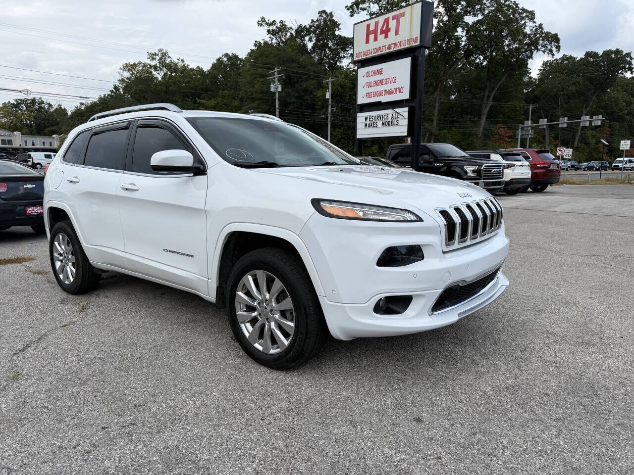 2017 JEEP Cherokee