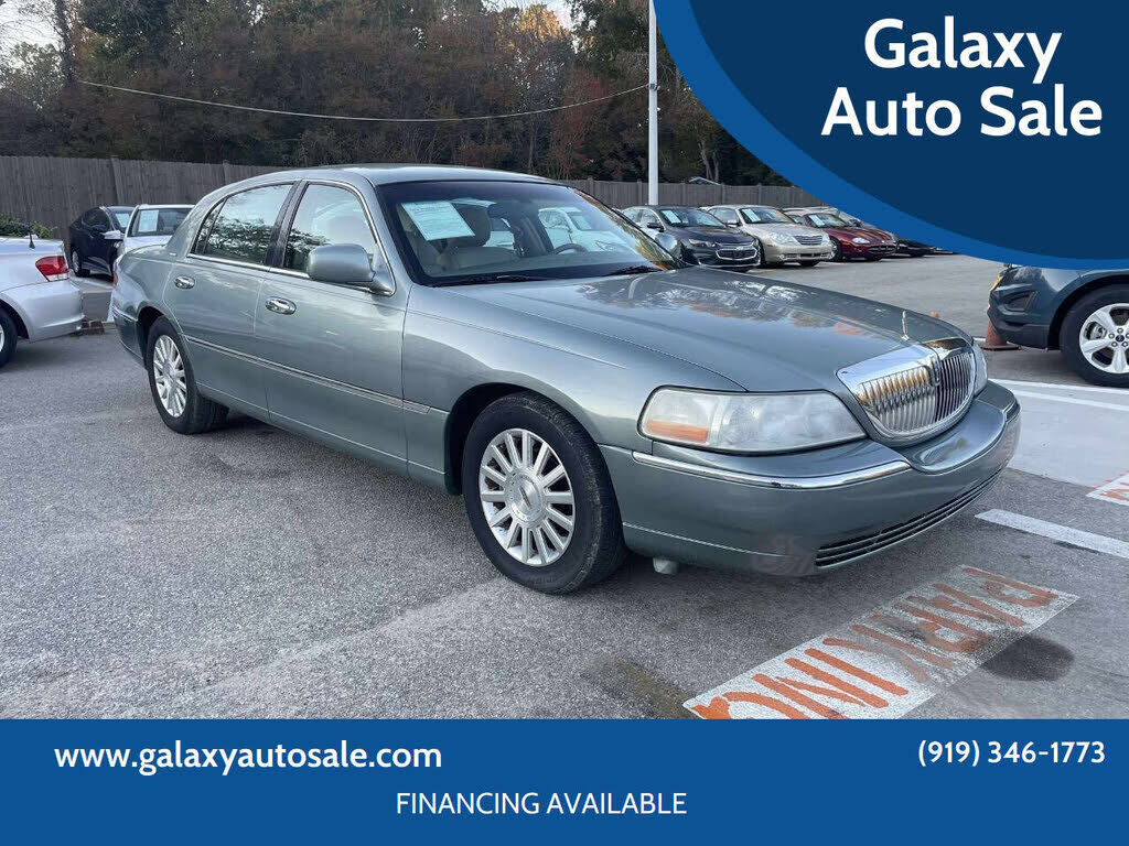 Lincoln Town Car