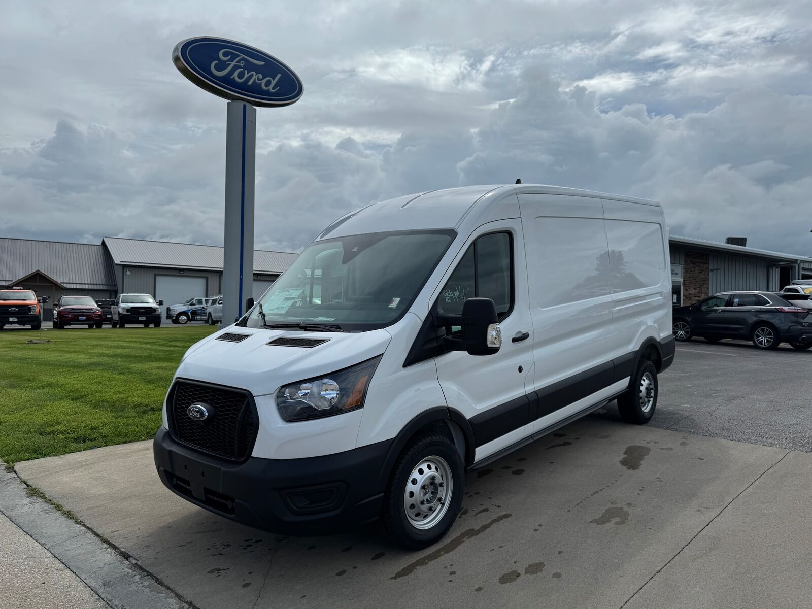2025 FORD Transit