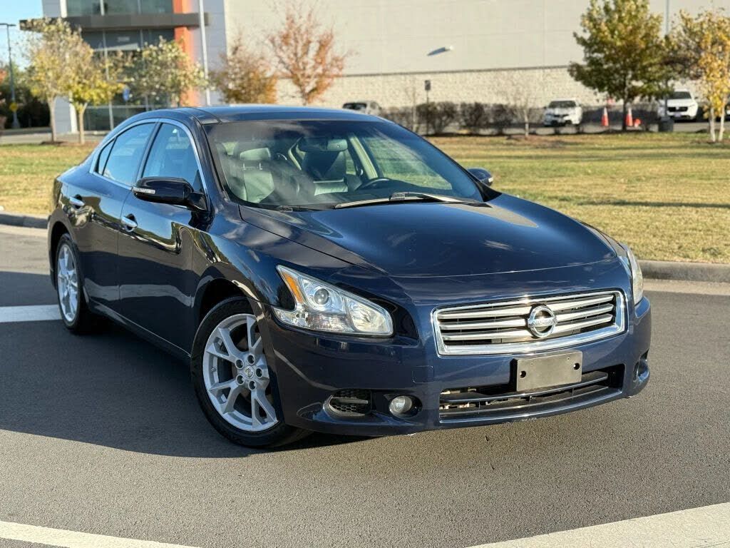 Nissan Maxima