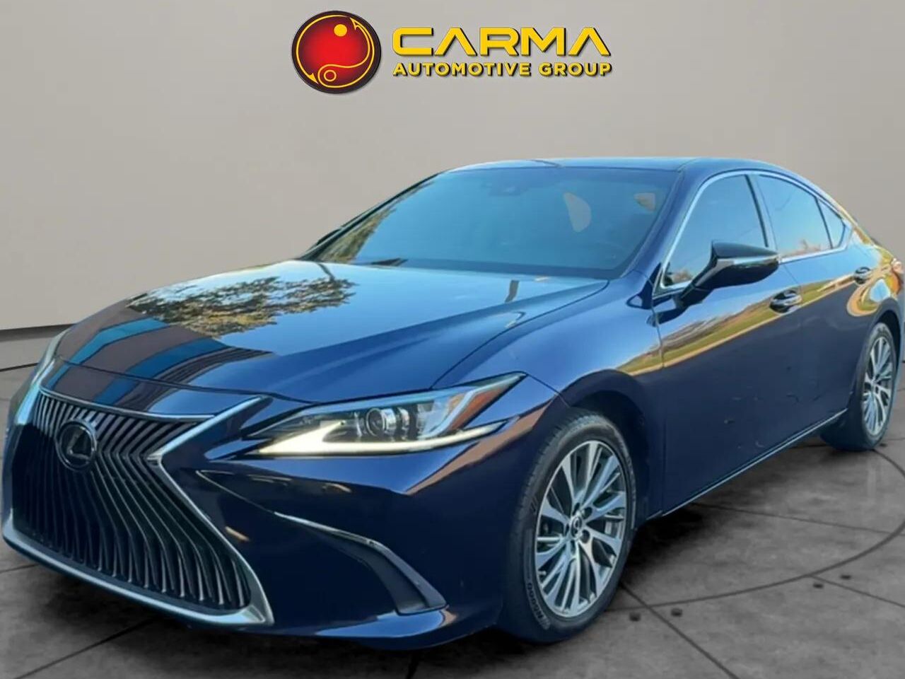 2019 LEXUS ES