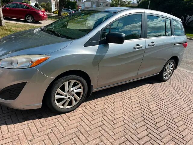 Mazda Mazda5