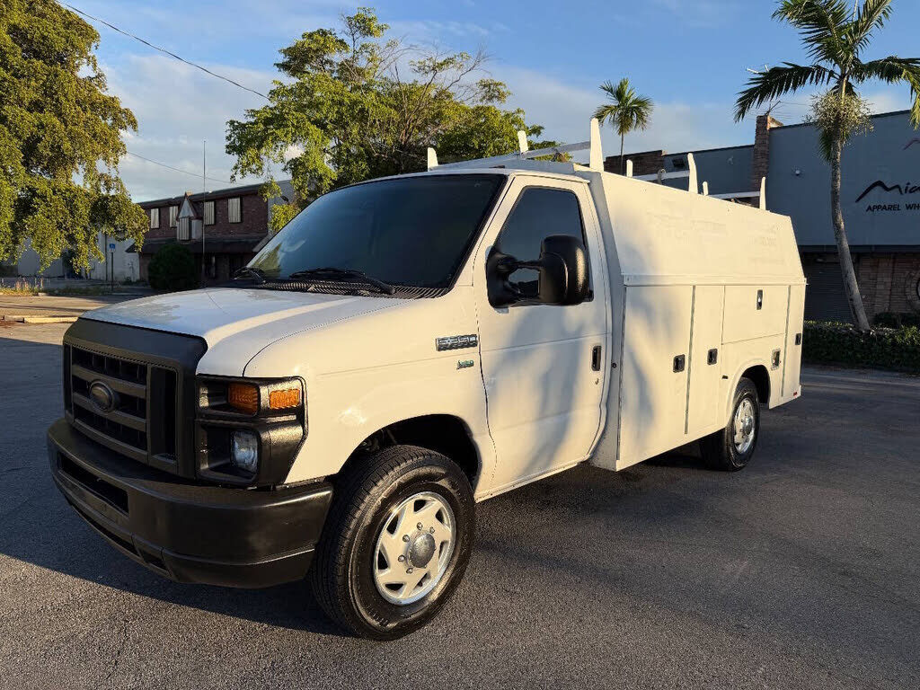2015 FORD E-350