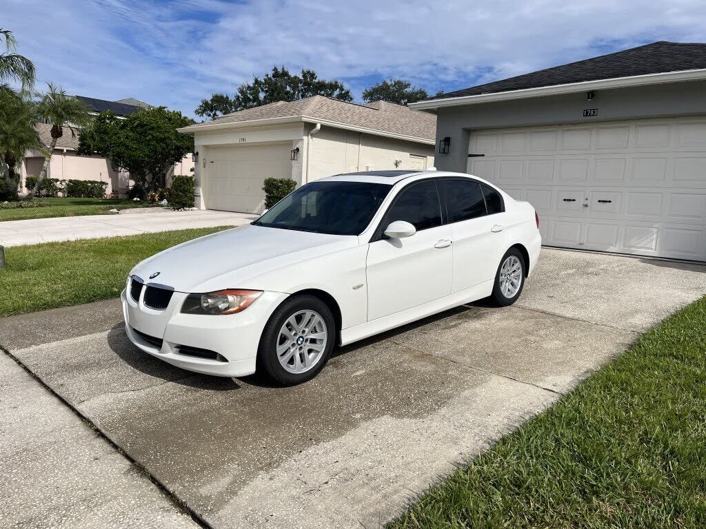 BMW 328i