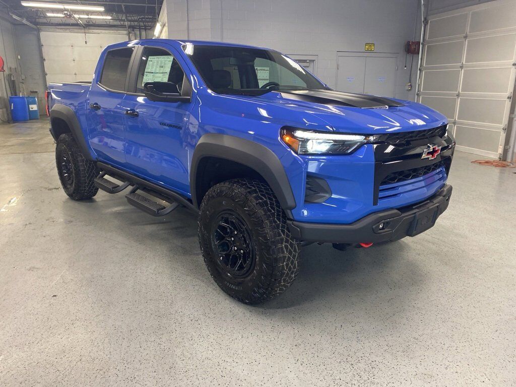 2026 CHEVROLET Colorado