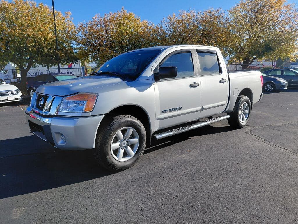 Nissan Titan