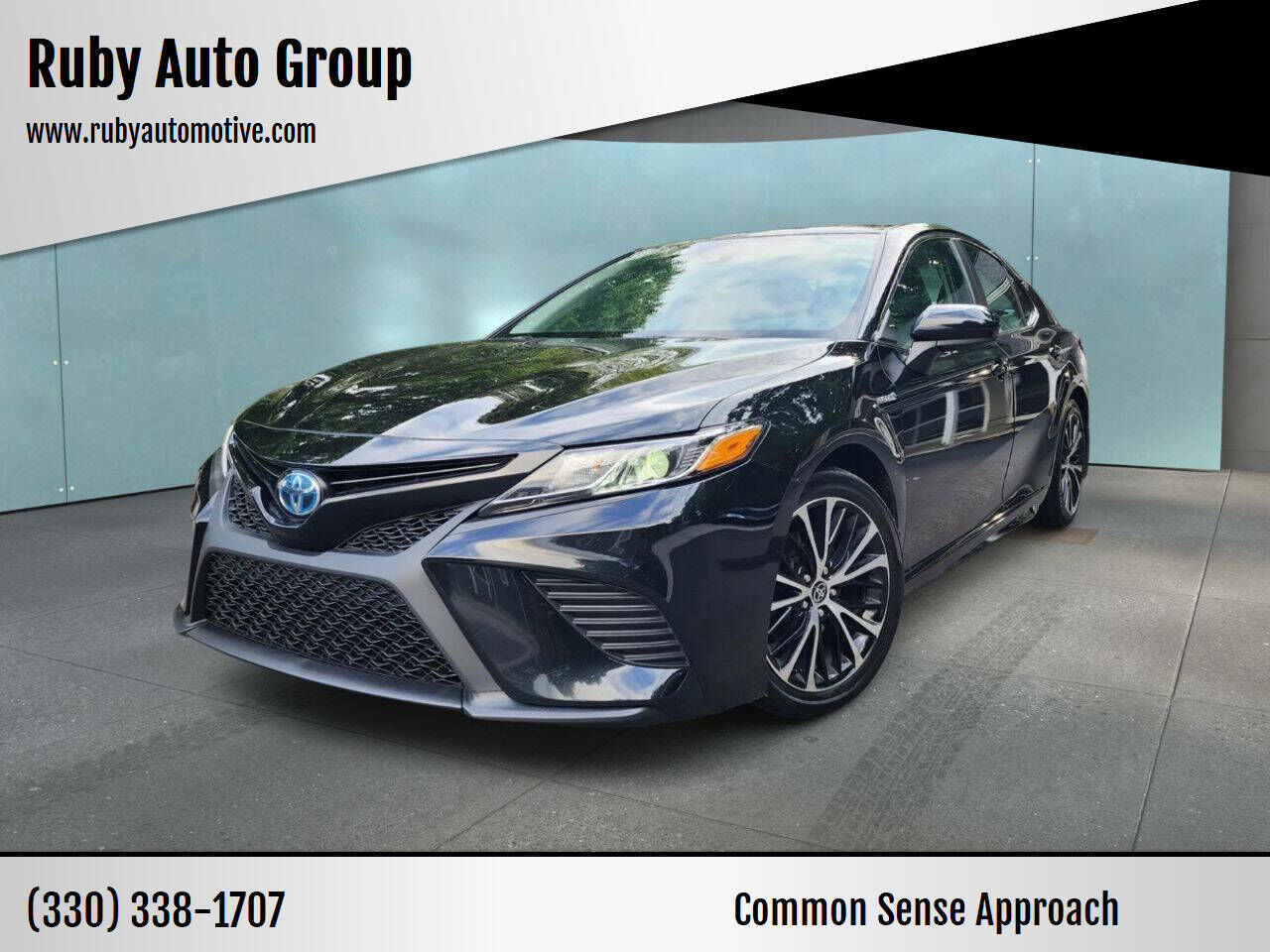 2020 TOYOTA Camry