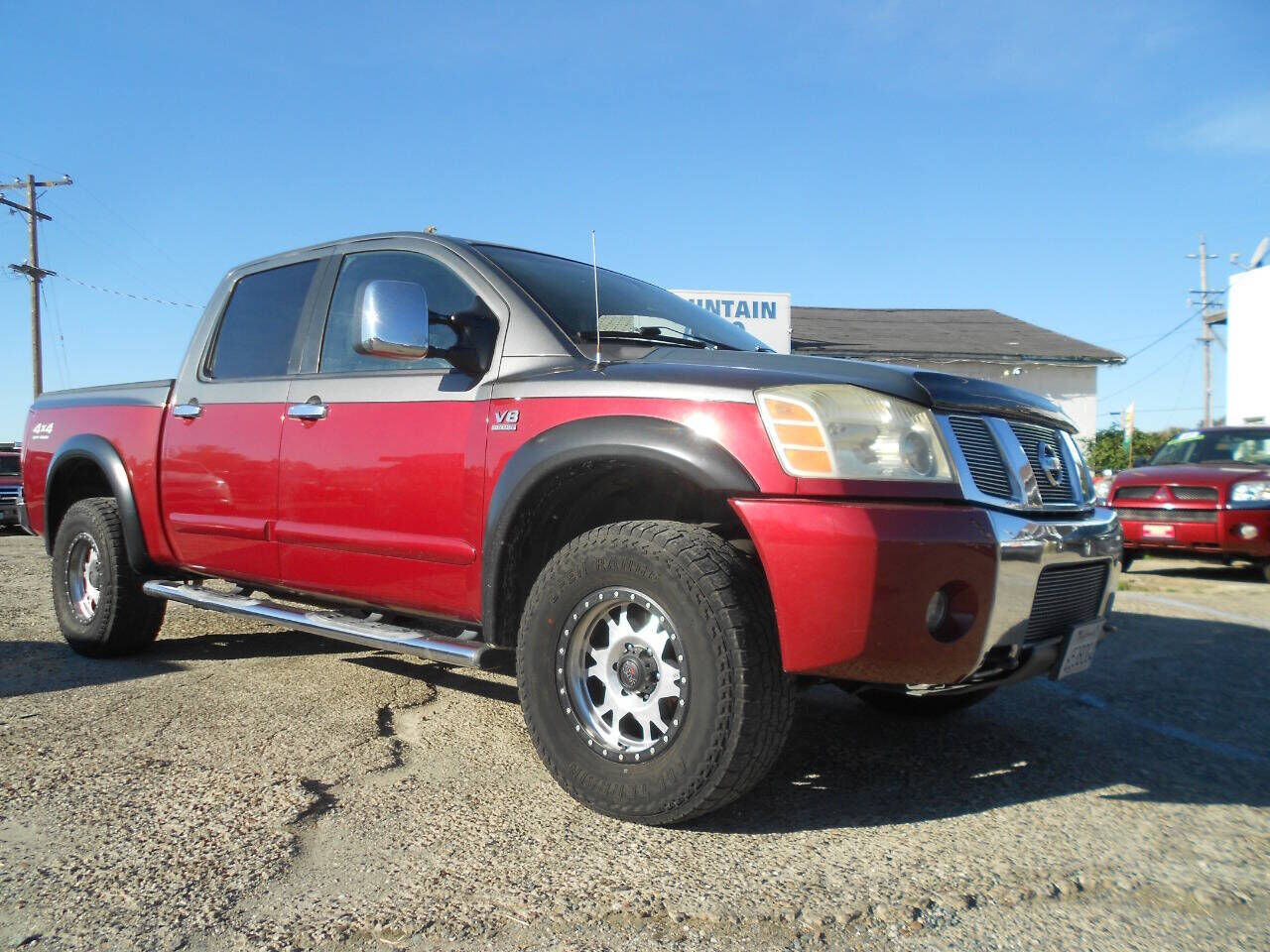 2004 NISSAN Titan