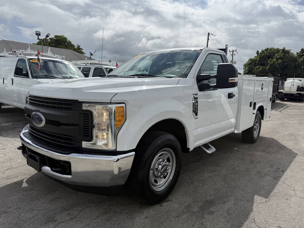 Ford F-350