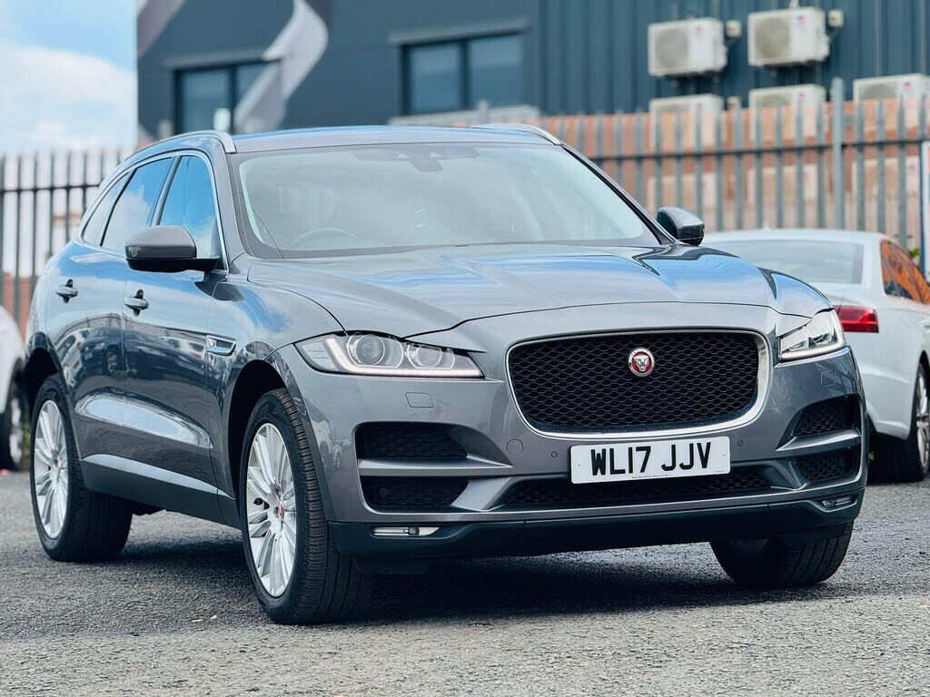 Jaguar F-Pace