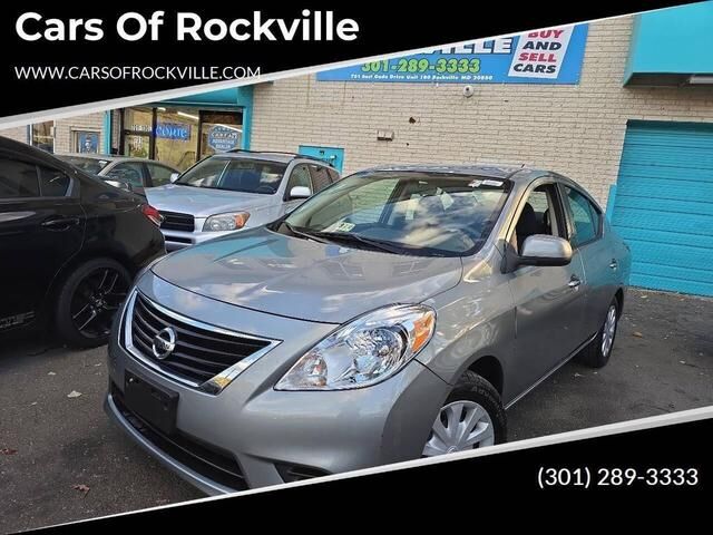 Nissan Versa