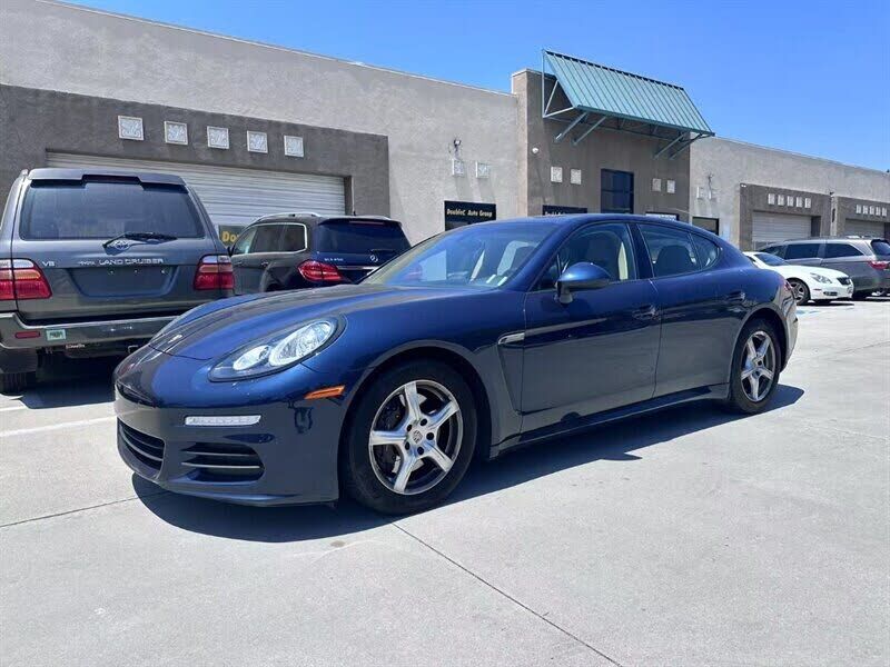 Porsche Panamera