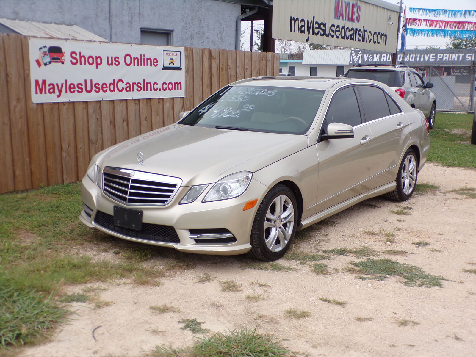 2013 MERCEDES-BENZ E-Class