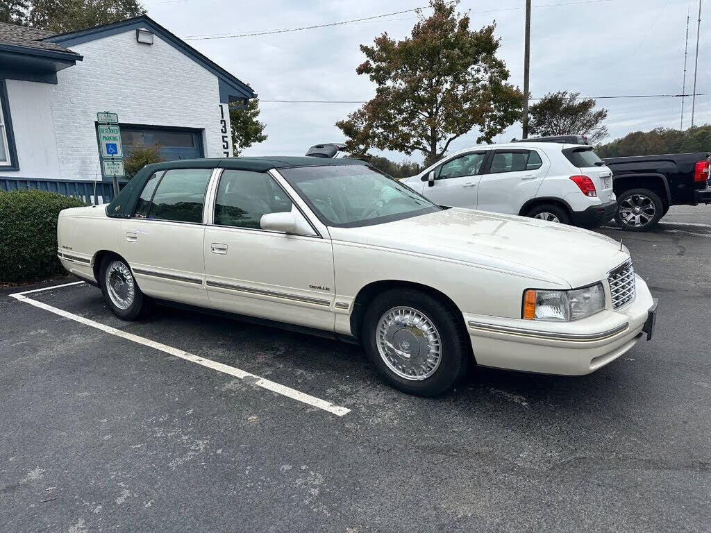 1998 CADILLAC Deville
