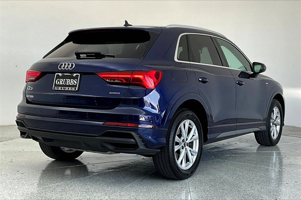 2021 Audi Q3