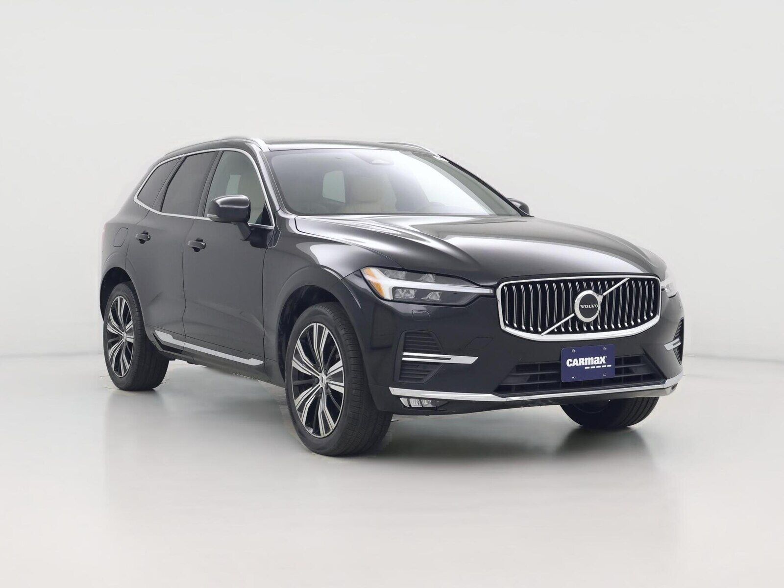 2022 VOLVO XC60